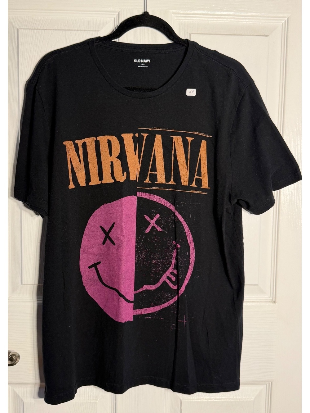 Old Navy Nirvana Graphic T-Shirt Size L Black with Pink and Orange Print